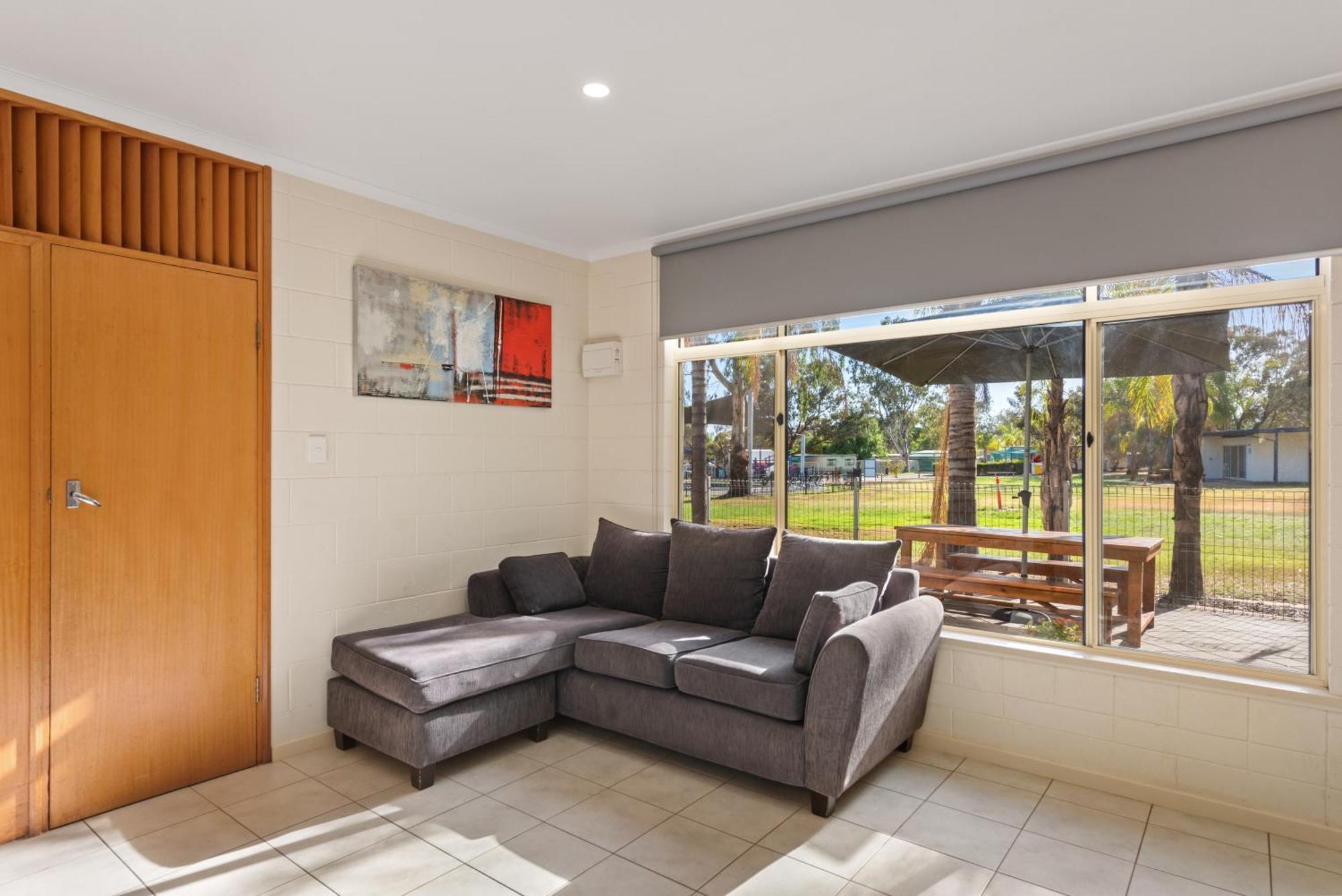 Discovery Parks - Lake Bonney Barmera Room photo